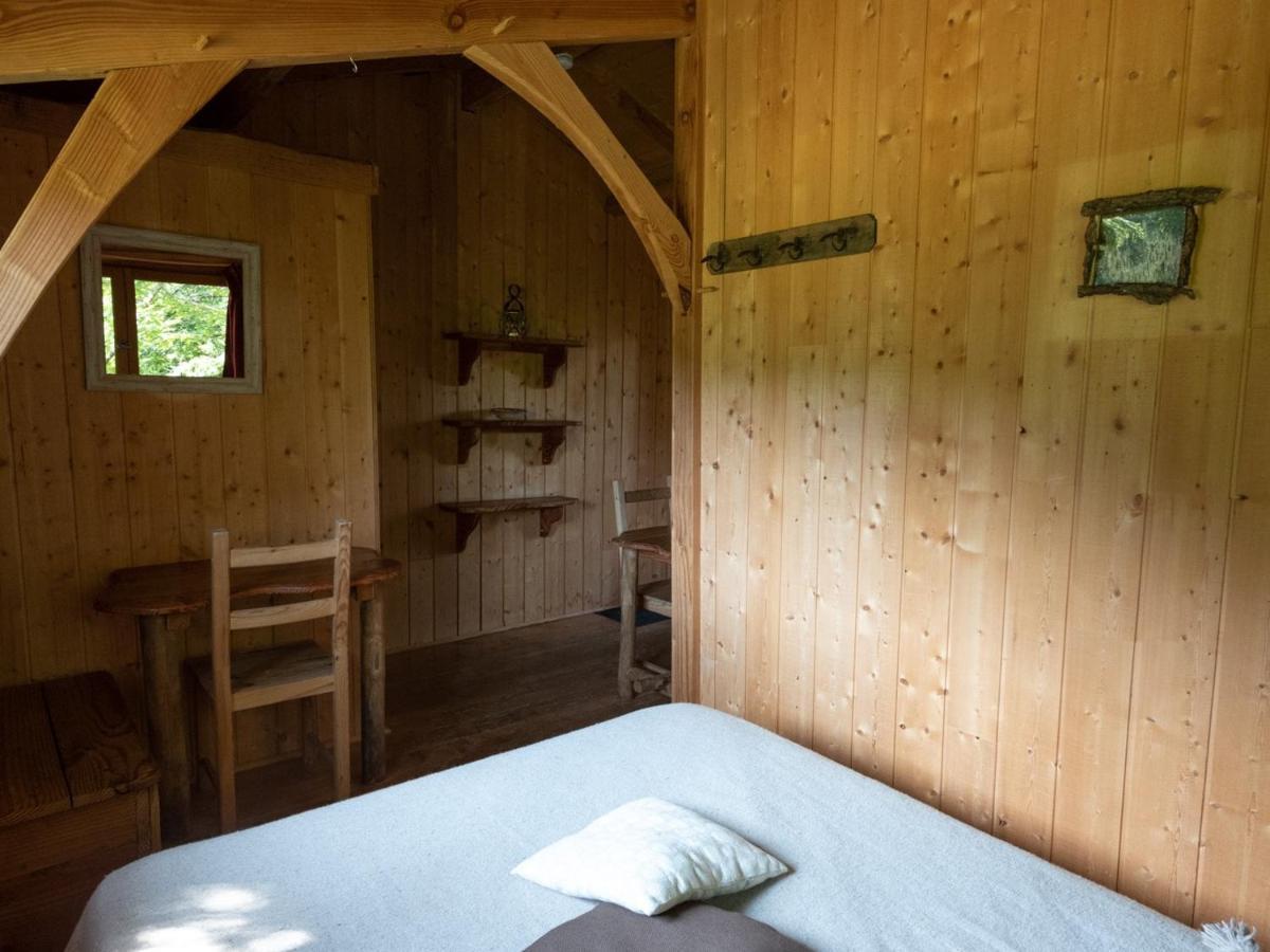Les Cabanes De Labrousse Saint-Julien-Labrousse Dış mekan fotoğraf